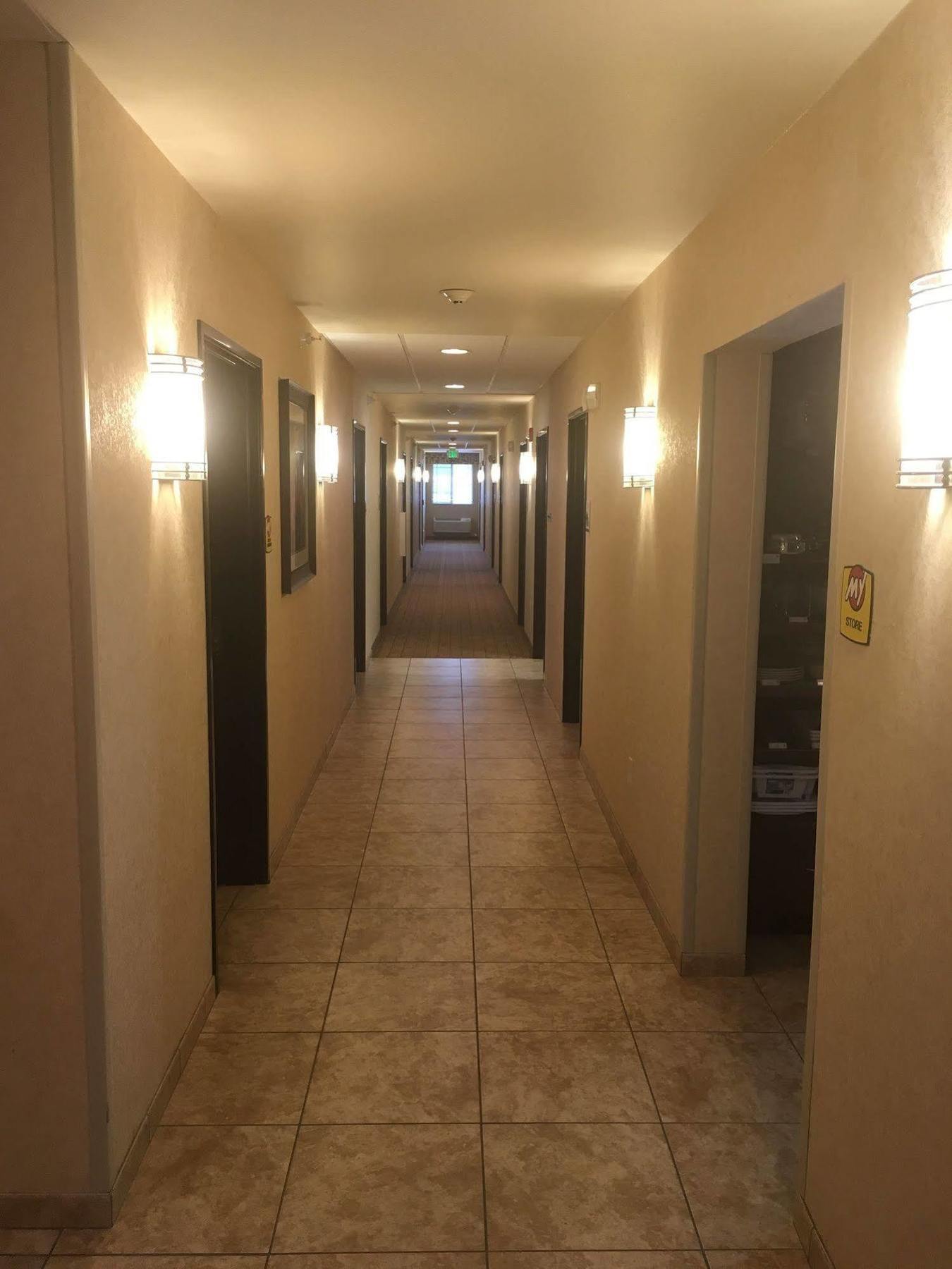 My Place Hotel-Dickinson, Nd Eksteriør billede